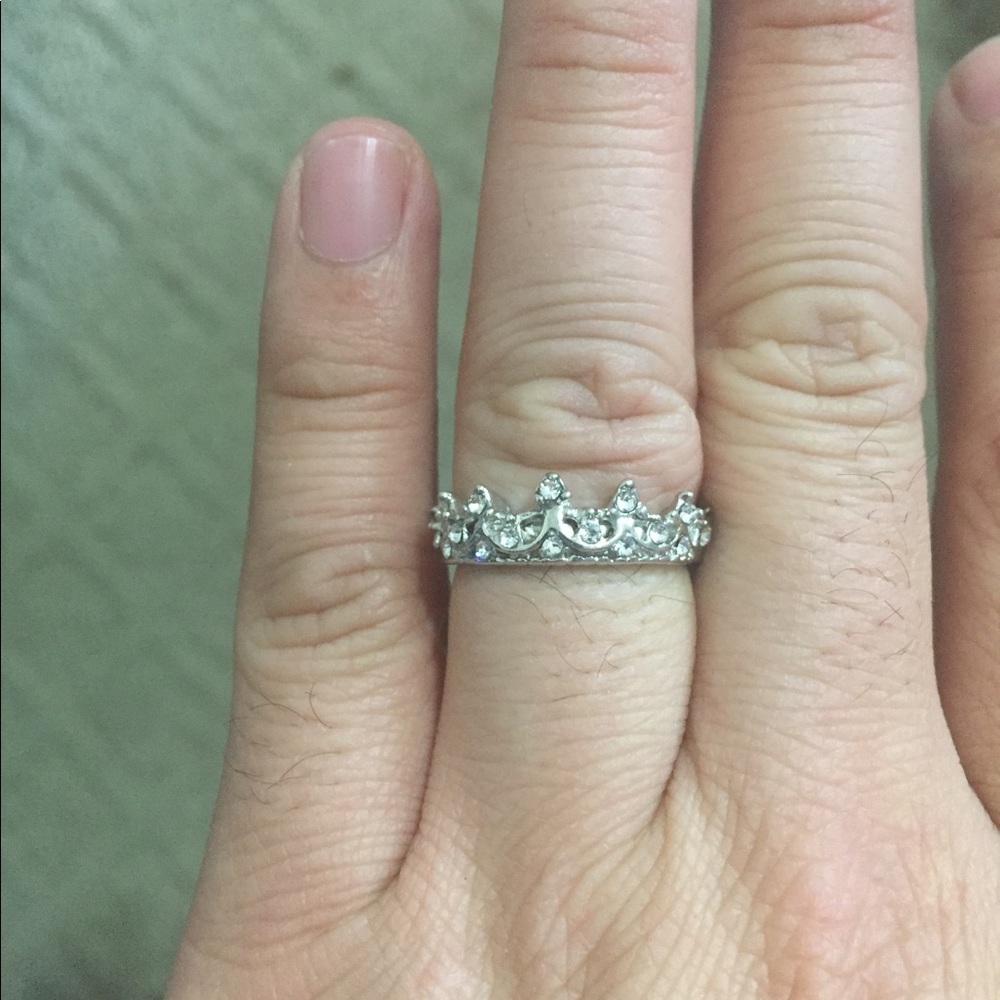 Silver Rhinestone Princess Crown Ring - Picture 6 of 6